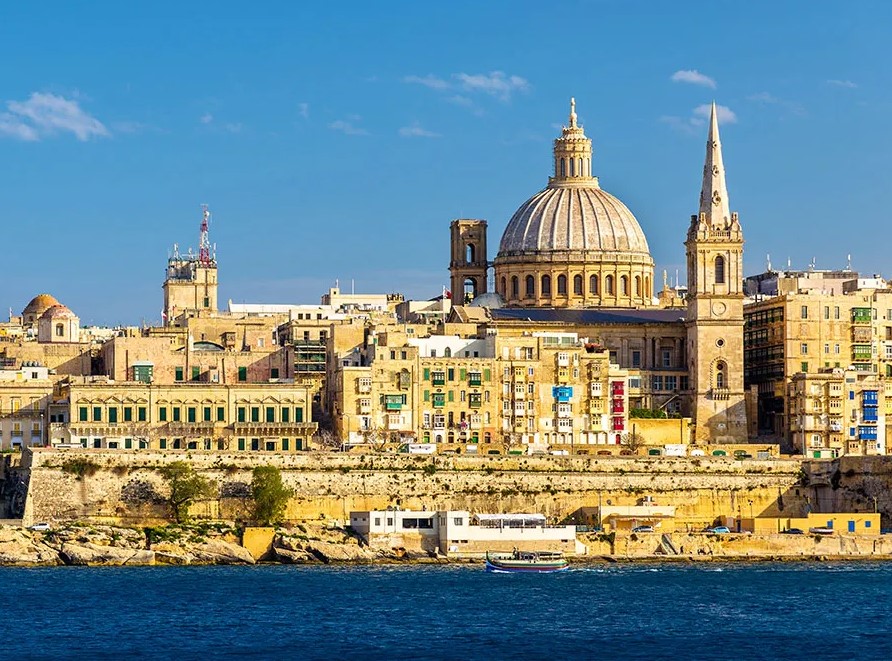 Đảo Síp và Malta đều là quốc đảo thuộc khu vực Địa Trung Hải có khí hậu ôn hòa với nhiều ngày nắng trong năm. - Ảnh 1.
