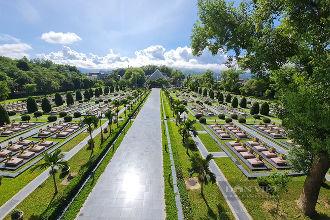 Cầu truyền hình đặc biệt nối Nghĩa trang Liệt sĩ A1 - Điện Biên với Nghĩa trang Hàng Dương - Côn Đảo - Ảnh 1.