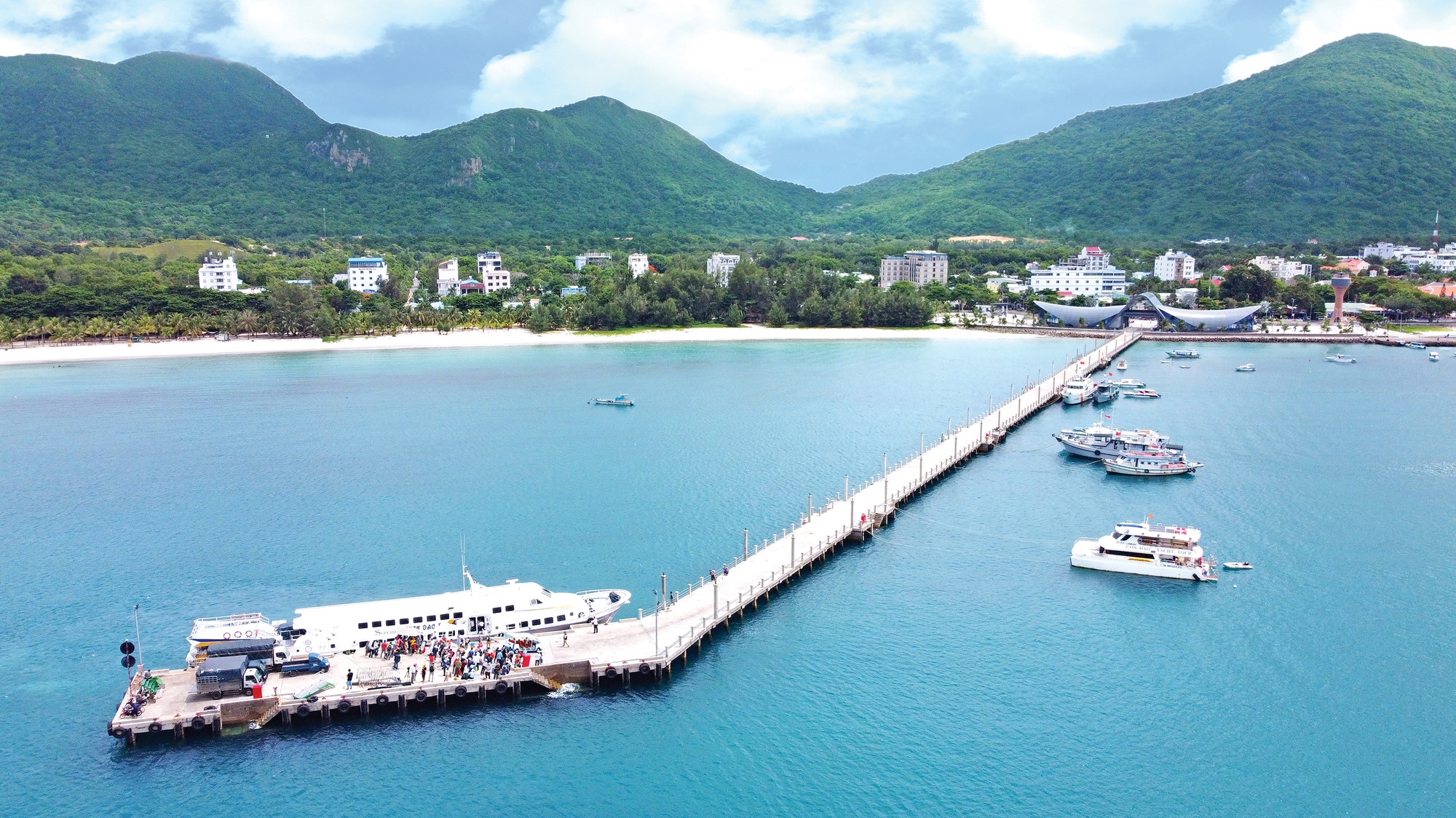 Khánh thành Cảng tàu khách Côn Đảo hiện đại trị giá gần 160 tỷ đồng - Ảnh 2.
