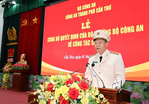 Thượng tá Trần Hoàng Độ được bổ nhiệm giữ chức vụ Phó Giám đốc Công an thành phố Cần Thơ - Ảnh 3.