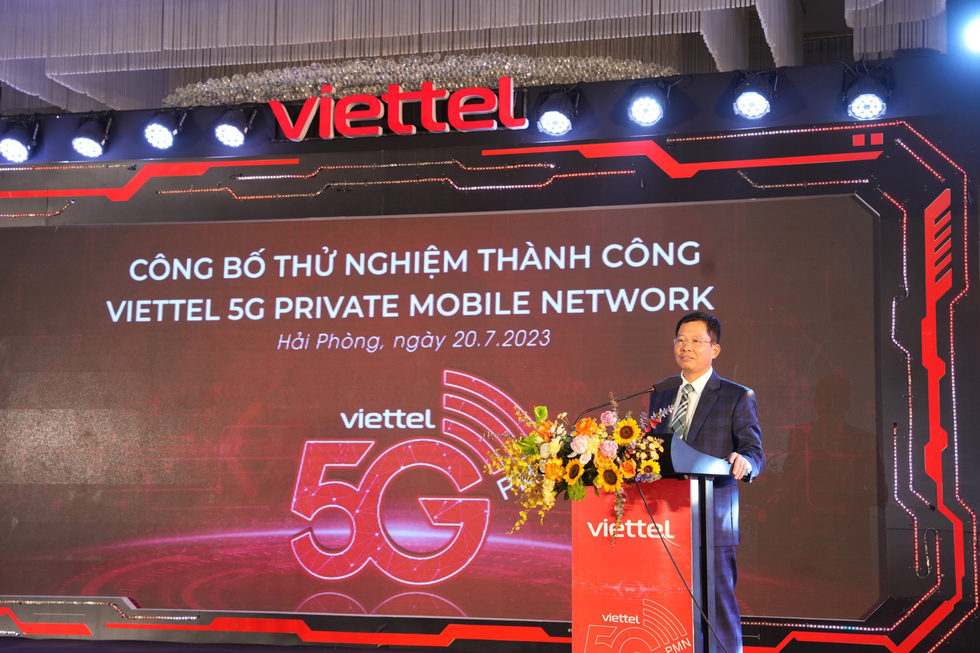 Viettel cung cấp mạng di động 5G dùng riêng cho nhà máy sản xuất linh kiện iPhone - Ảnh 2.