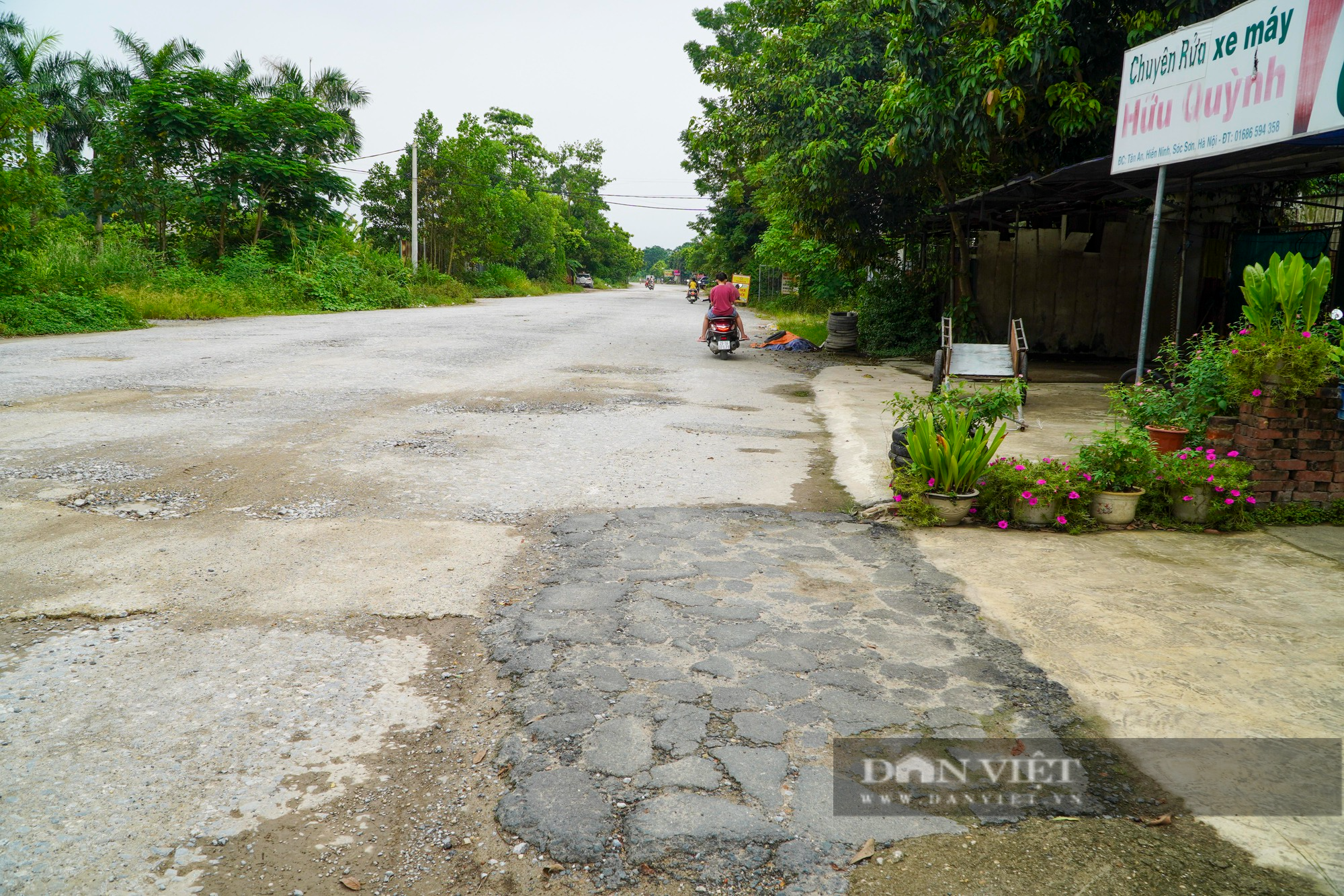 Con đường dài hơn 3 km đi qua 2 xã xuống cấp nghiêm trọng ở Sóc Sơn (Hà Nội) - Ảnh 8.
