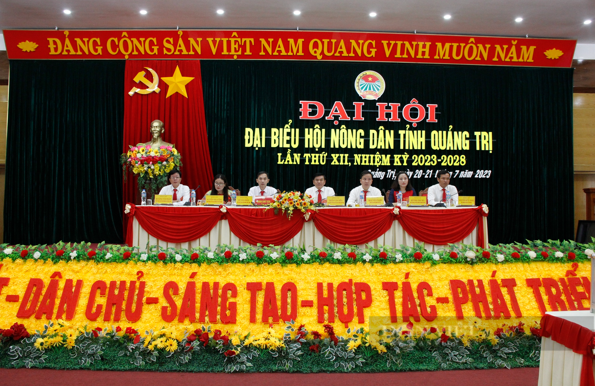 Bầu 8 đồng chí vào Ban Thường vụ Hội Nông dân tỉnh Quảng Trị khoá VII - Ảnh 2.