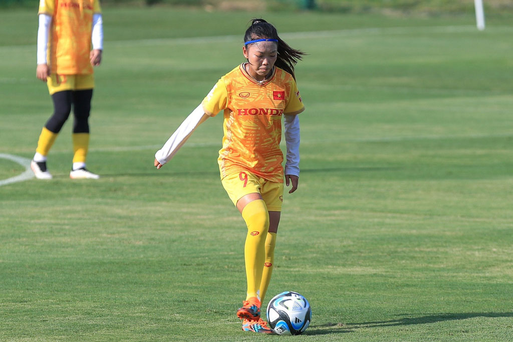 Huỳnh Như lọt top 6 nữ cầu thủ châu Á được kỳ vọng nhất World Cup nữ 2023 - Ảnh 6.