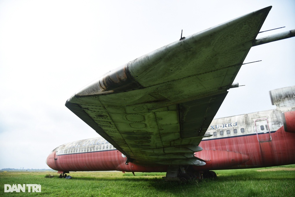 Bên trong máy bay Boeing 727 bị &quot;bỏ rơi&quot; 16 năm tại Nội Bài - Ảnh 8.