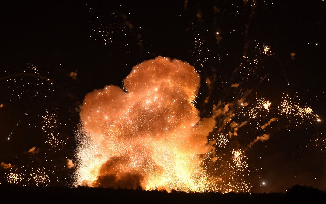 Bom chùm Ukraine đang sử dụng hiệu quả để chống lại Nga có sức tàn phá khủng khiếp đến mức nào?