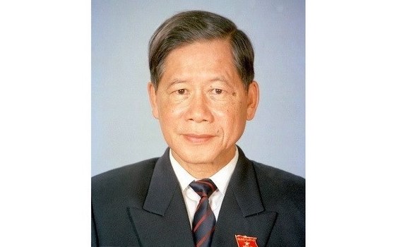 Nguyên Phó Thủ tướng Nguyễn Khánh được an táng tại quê nhà - Ảnh 1.