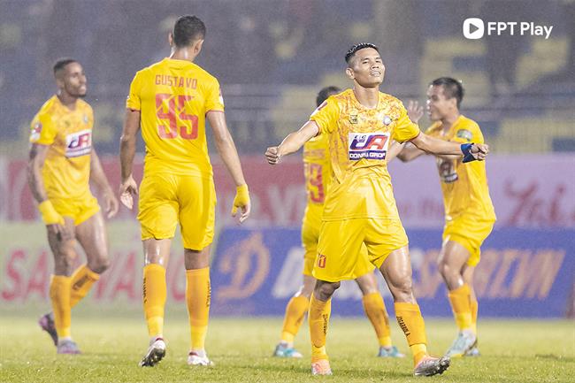 Thép xanh Nam Định “phá đám” 3 đại diện thủ đô tại cuộc đua vô địch V.League 2023? - Ảnh 1.