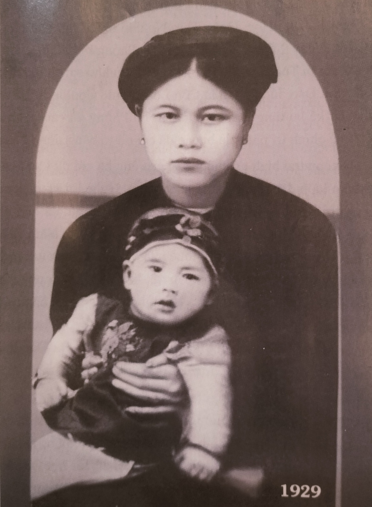 2 người phụ nữ đặc biệt trong cuộc đời nguyên Phó Thủ tướng Nguyễn Khánh - Ảnh 2.