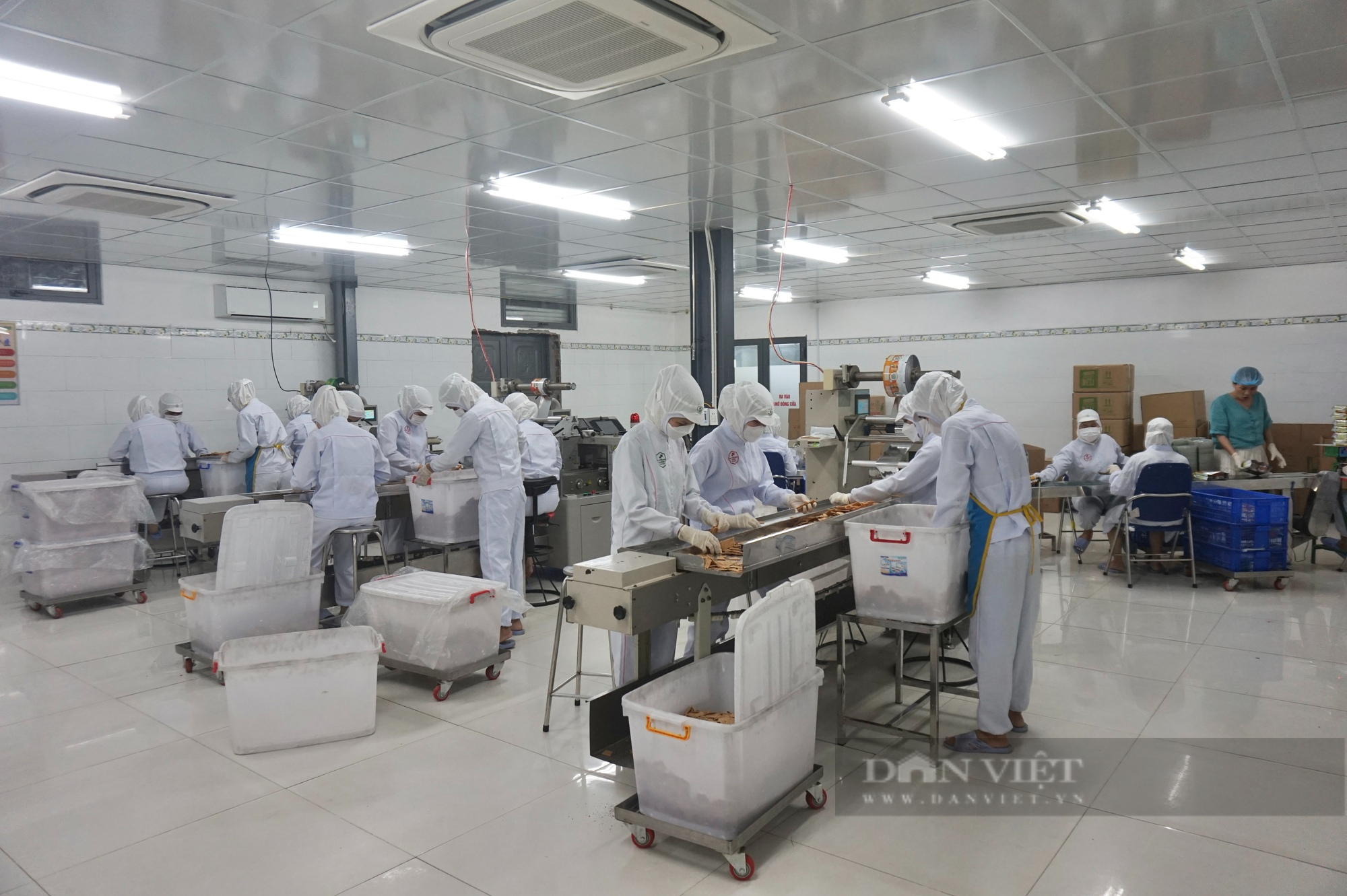 Khởi nghiệp làm bánh, phụ nữ 8X đưa đặc sản Đà Nẵng “chu du” quốc tế - Ảnh 6.