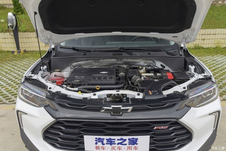 Chevrolet Tracker RS 2023 chỉ từ 355 triệu đồng - Ảnh 8.