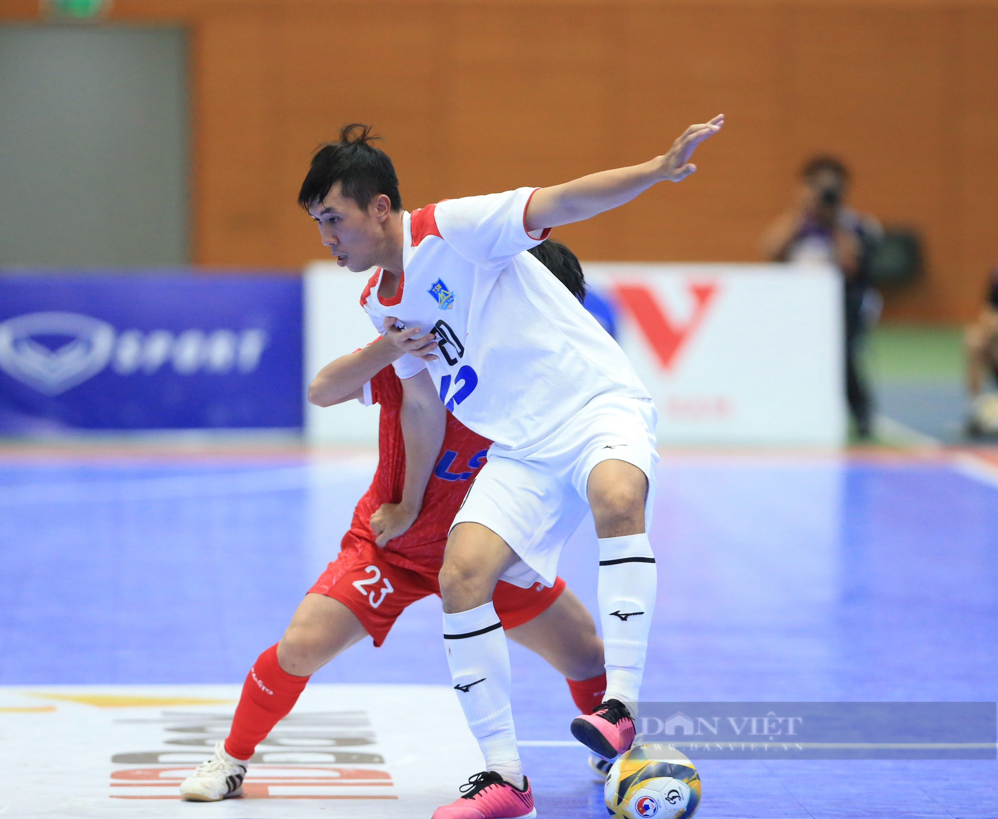 Thái Sơn Nam tiến gần ngôi vô địch giải futsal HDBank VĐQG 2023 - Ảnh 1.