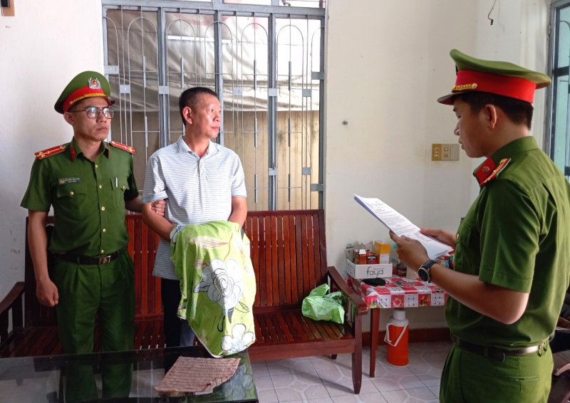 Bắt vợ chồng Tổng giám đốc lừa đảo, chiếm đoạt hơn chục tỷ đồng - Ảnh 2.