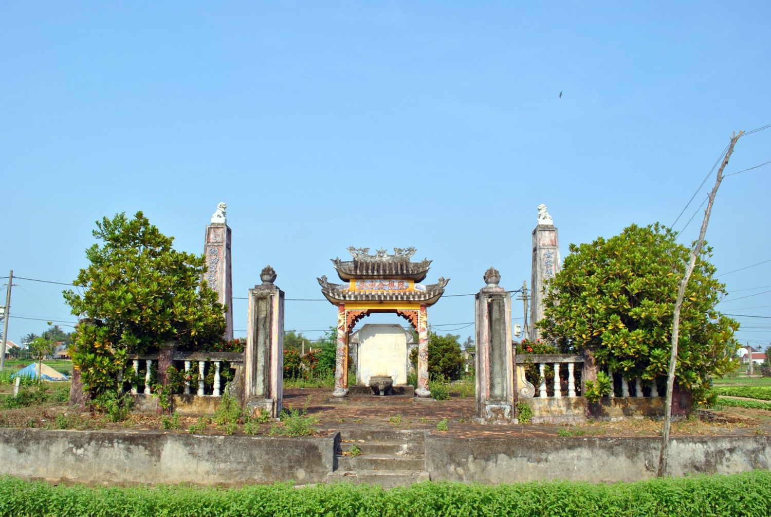 Cử nhân khai khoa đất Hội An, sau khi mất phong Thượng thư, mộ cổ vẫn còn ở Quảng Nam - Ảnh 1.