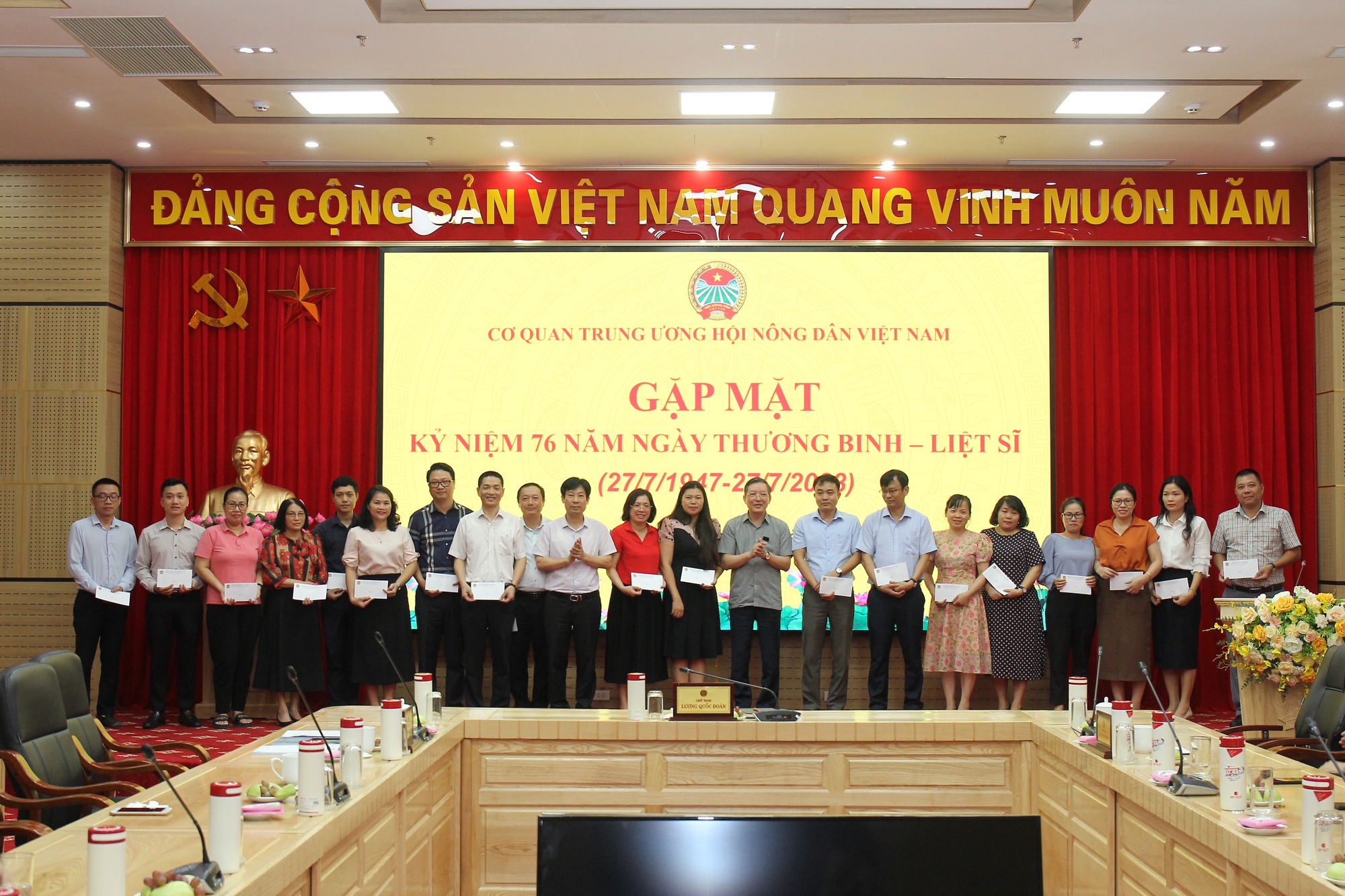 Trung ương Hội Nông dân Việt Nam gặp mặt kỷ niệm 76 năm Ngày Thương binh – Liệt sĩ - Ảnh 4.