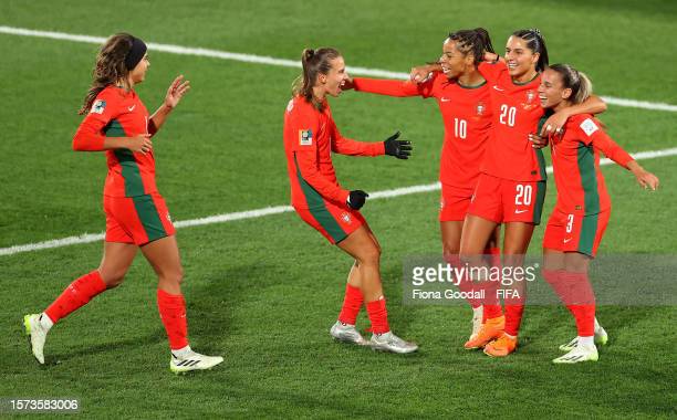 ĐT nữ Việt Nam &quot;chơi tất tay&quot; tìm bàn thắng bất thành trước ĐT nữ Bồ Đào Nha - Ảnh 4.
