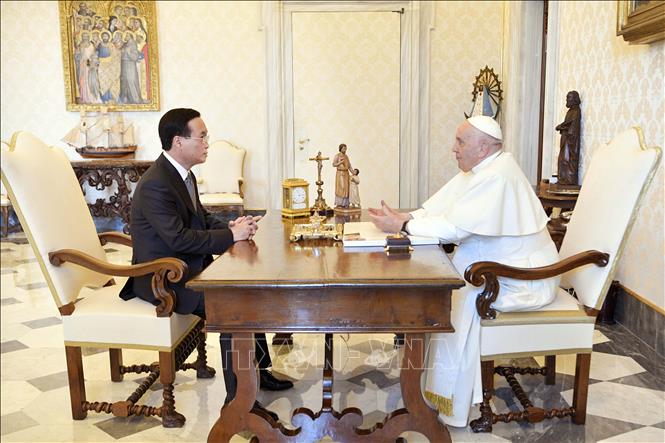 Chủ tịch nước hội kiến Giáo hoàng Francis, hai bên thông qua quy chế hoạt động của Đại diện Tòa thánh Vatican tại Việt Nam - Ảnh 1.