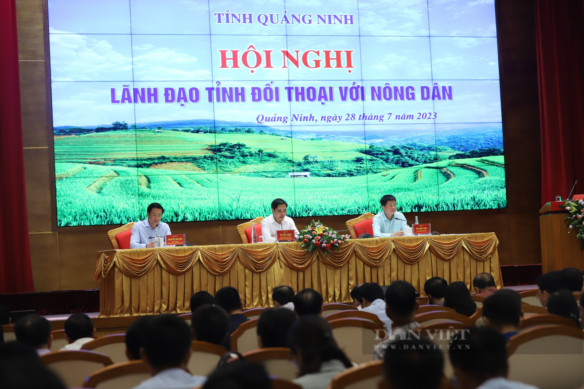 Lãnh đạo tỉnh Quảng Ninh đối thoại trực tiếp với gần 200 hội viên, nông dân - Ảnh 1.
