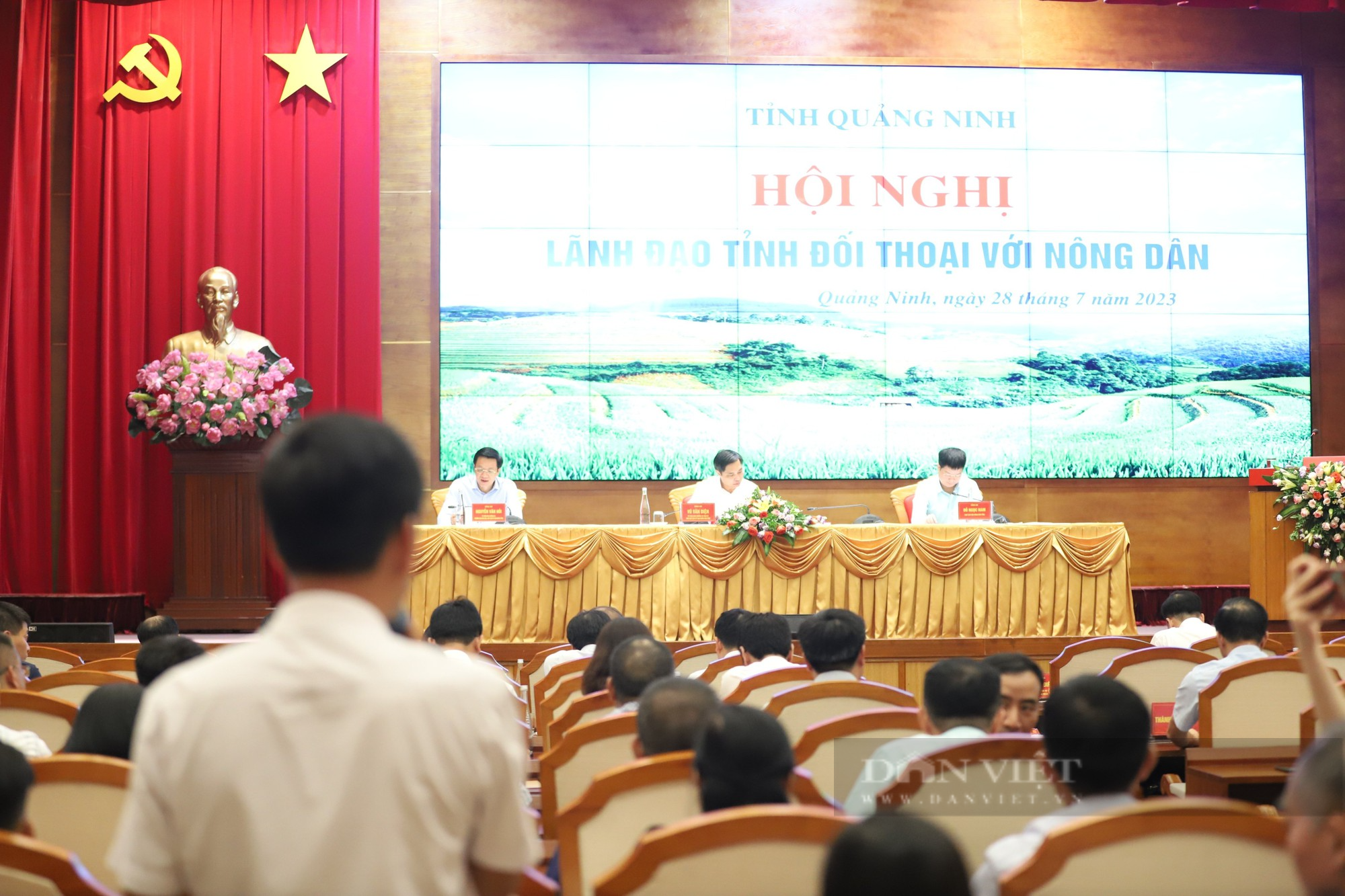 Lãnh đạo tỉnh Quảng Ninh đối thoại trực tiếp với gần 200 hội viên, nông dân - Ảnh 2.