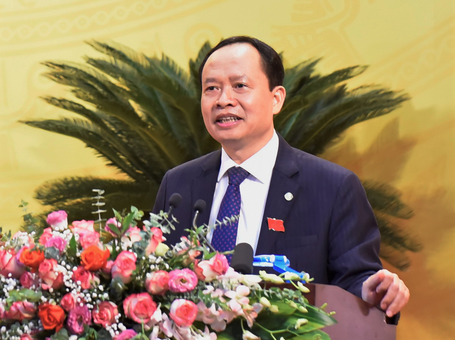 Nguyên Bí thư Thanh Hoá Trịnh Văn Chiến suy thoái, bị Bộ Chính trị trình ra Trung ương kỷ luật - Ảnh 1.