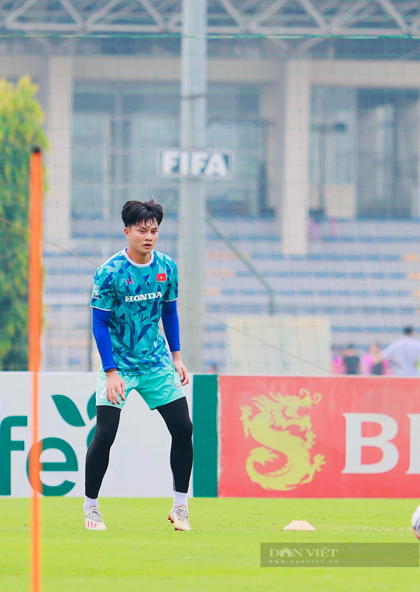 Ngắn nhìn vẻ điển trai của tiền đạo chơi bóng ở Hàn Quốc của U23 Việt Nam - Ảnh 2.