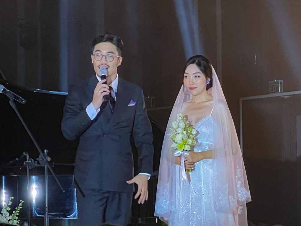 &quot;Hoàng tử Indie&quot; Thái Vũ bất ngờ tổ chức đám cưới vào tối concert BLACKPINK  - Ảnh 1.