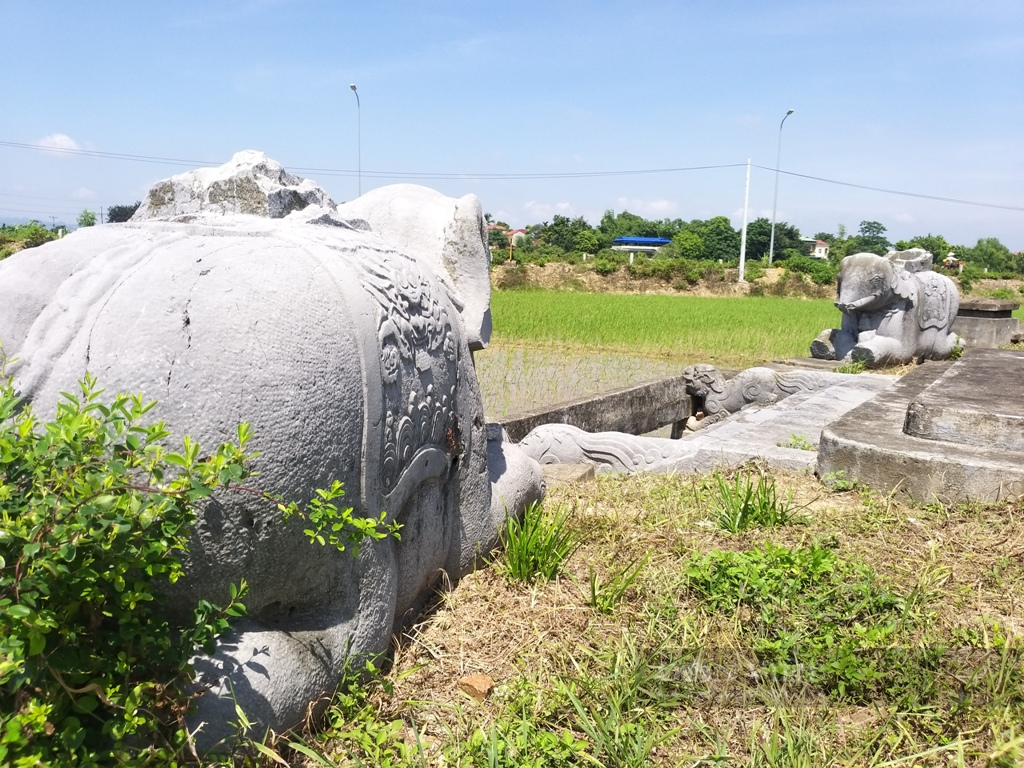 Lăng mộ cổ độc đáo được dân ngoại thành Hà Nội canh gác cả trăm năm nay - Ảnh 8.