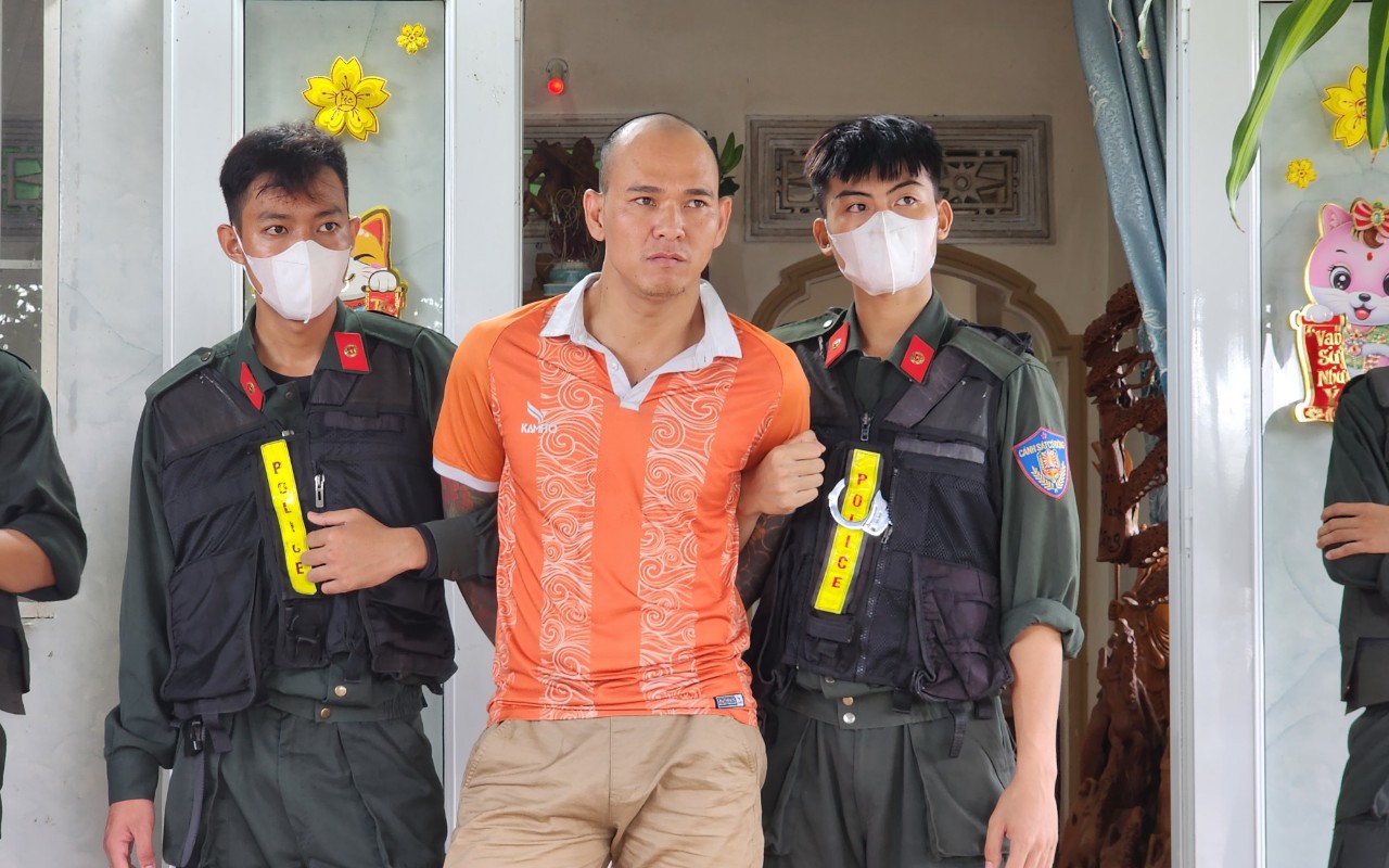 Cảnh sát hình sự bắt nhóm &quot;giang hồ nông trường&quot; ở Phú Quốc