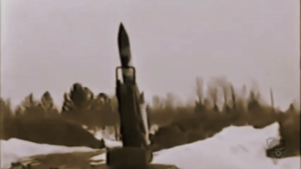 Nga đánh chặn thành công tên lửa S-200 - Ảnh 15.