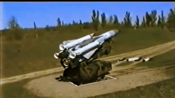 Nga đánh chặn thành công tên lửa S-200 - Ảnh 6.