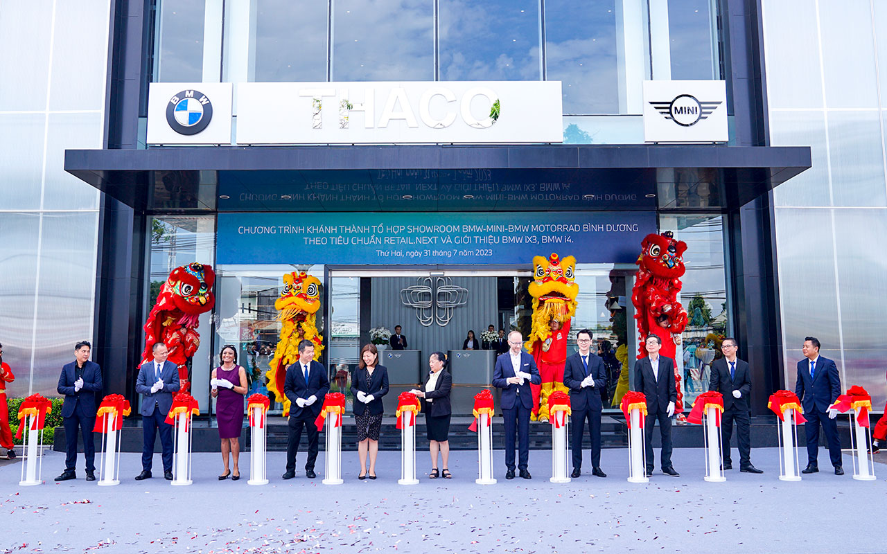BMW iX3 và BMW i4 2023 chính thức ra mắt Việt Nam, thêm lựa chọn xe điện cho khách hàng - Ảnh 1.
