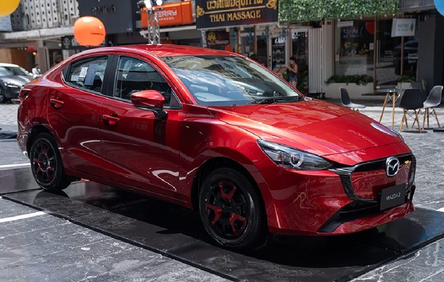 Mazda 2 bản nâng cấp cập bến thị trường Việt Nam - Ảnh 3.