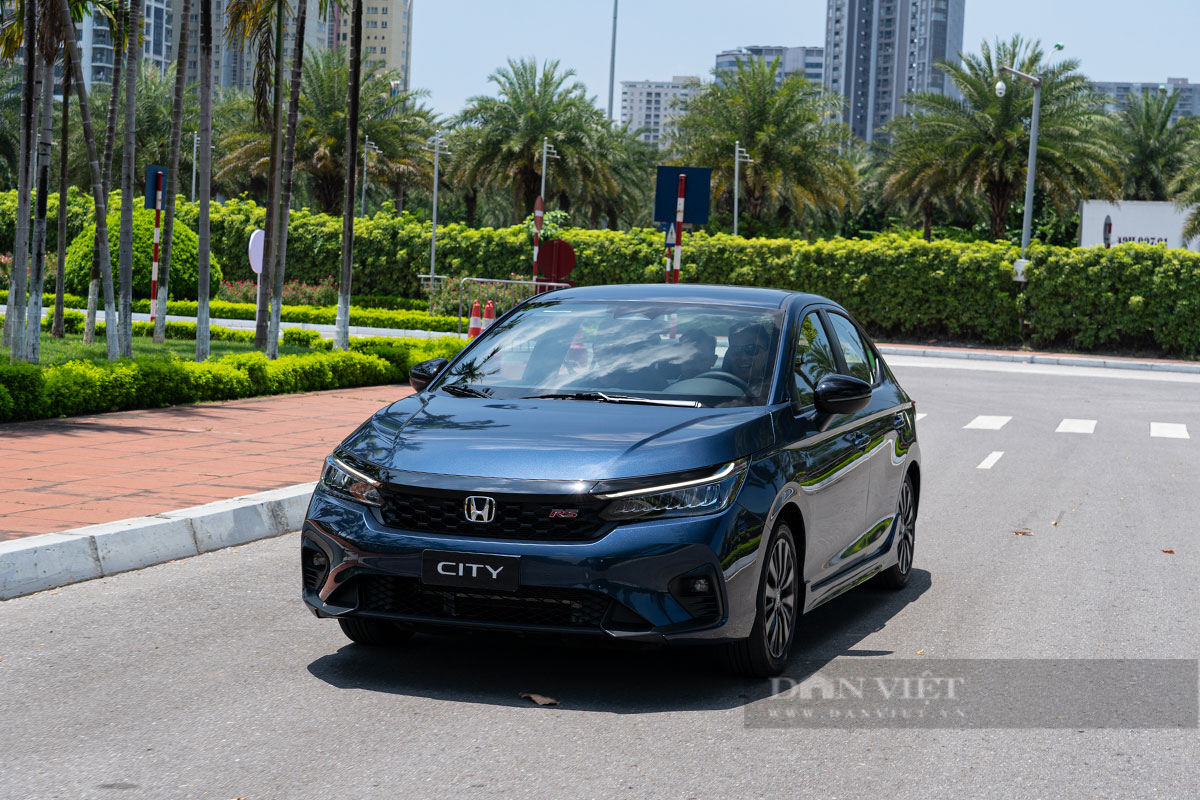 Trải nghiệm thực tế Honda City 2023: Ưu nhược điểm gì cạnh tranh Toyota Vios, Hyundai Accent? - Ảnh 7.