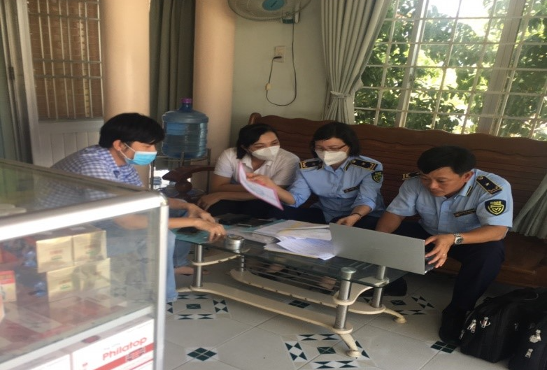 Nhà thuốc số 16 thuộc Công ty cổ phần Dược phẩm Khánh Hòa bị xử phạt - Ảnh 1.