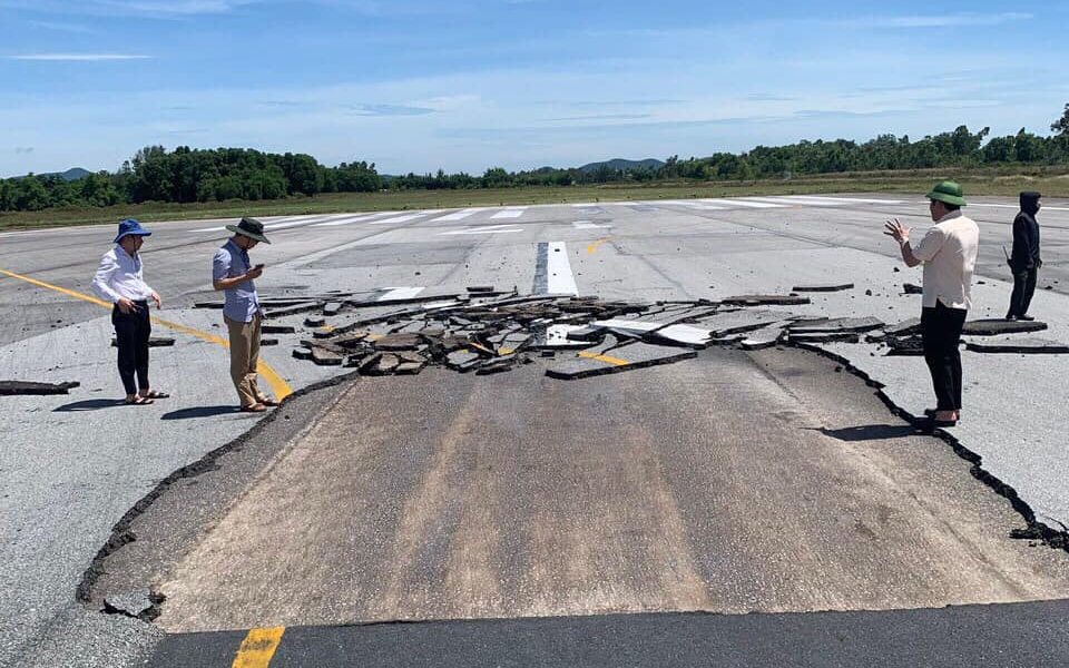 Chuyên gia phân tích nguyên nhân sân bay Vinh bị nứt đường băng