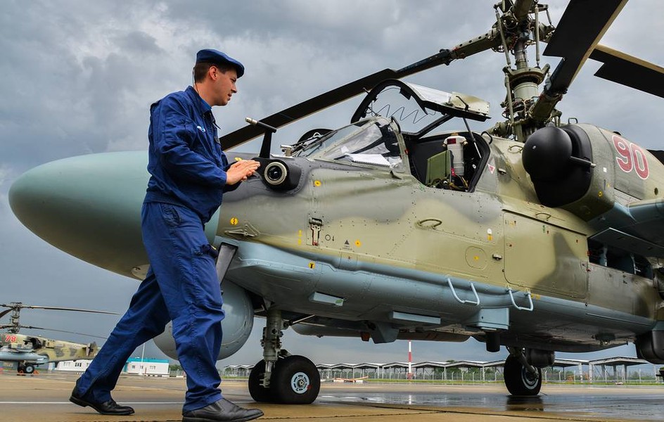 Vũ khí phương Tây bất lực trước trực thăng tấn công Ka-52 Nga? - Ảnh 1.