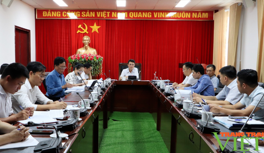 Lai Châu: Thẩm định cấp giấy phép môi trường nhà máy chế biến mủ cao su Sìn Hồ - Ảnh 1.