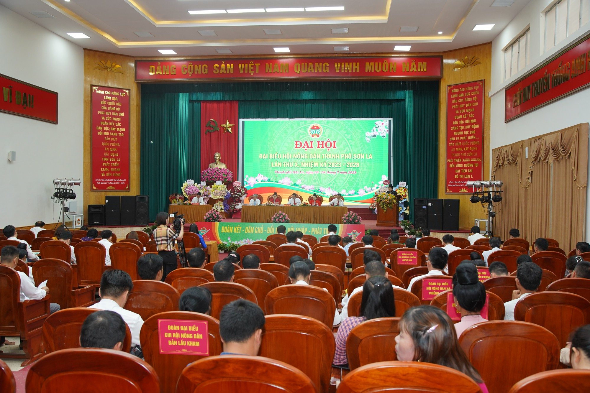 Thành phố Sơn La: Có 14.700 lượt hộ nông dân sản xuất kinh doanh giỏi - Ảnh 1.