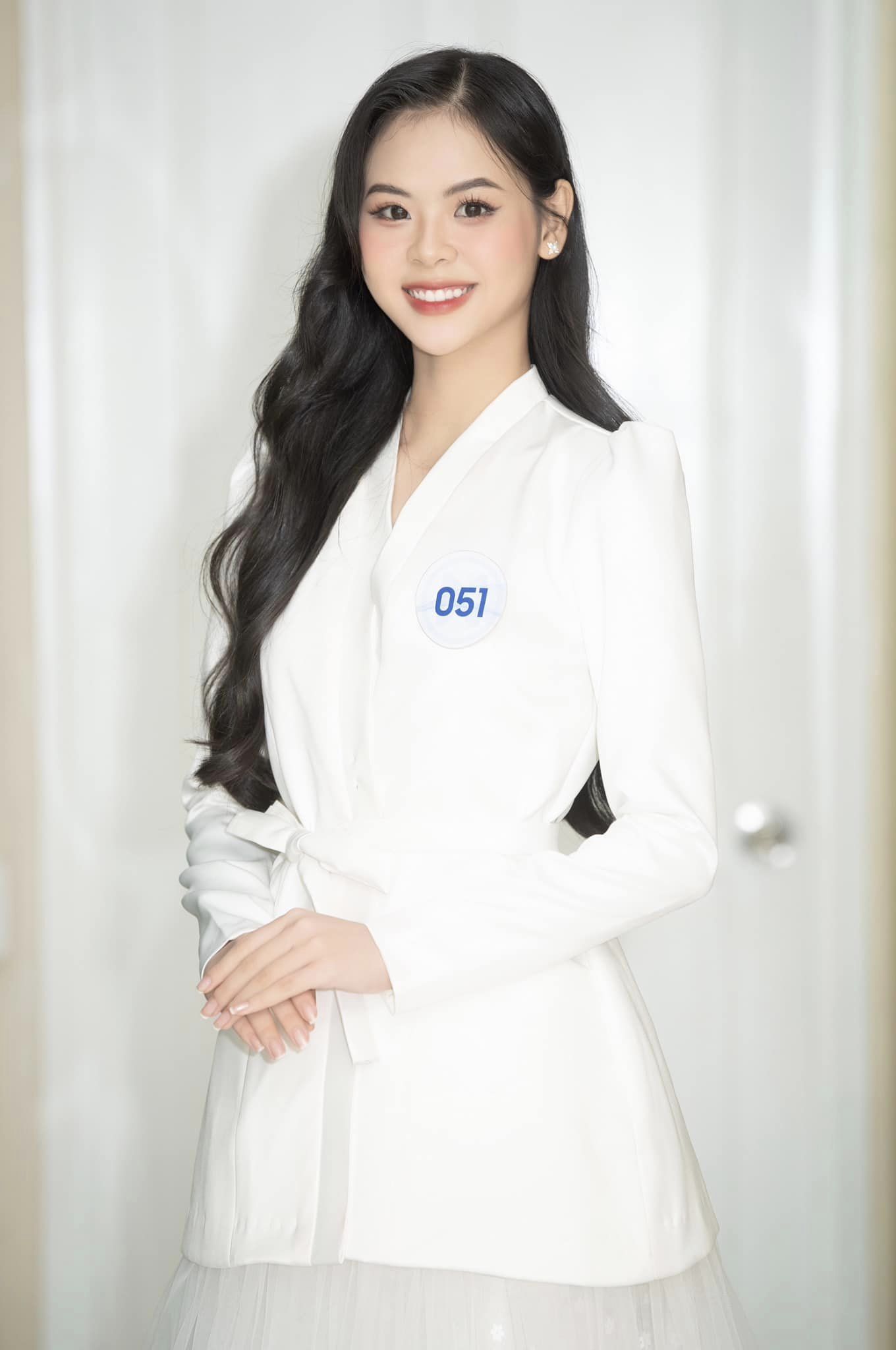 Điều ít biết của Hoa khôi bóng chuyền vào thẳng chung kết Miss World Vietnam 2022: Bố sửa xe máy, không mang túi xách - Ảnh 1.
