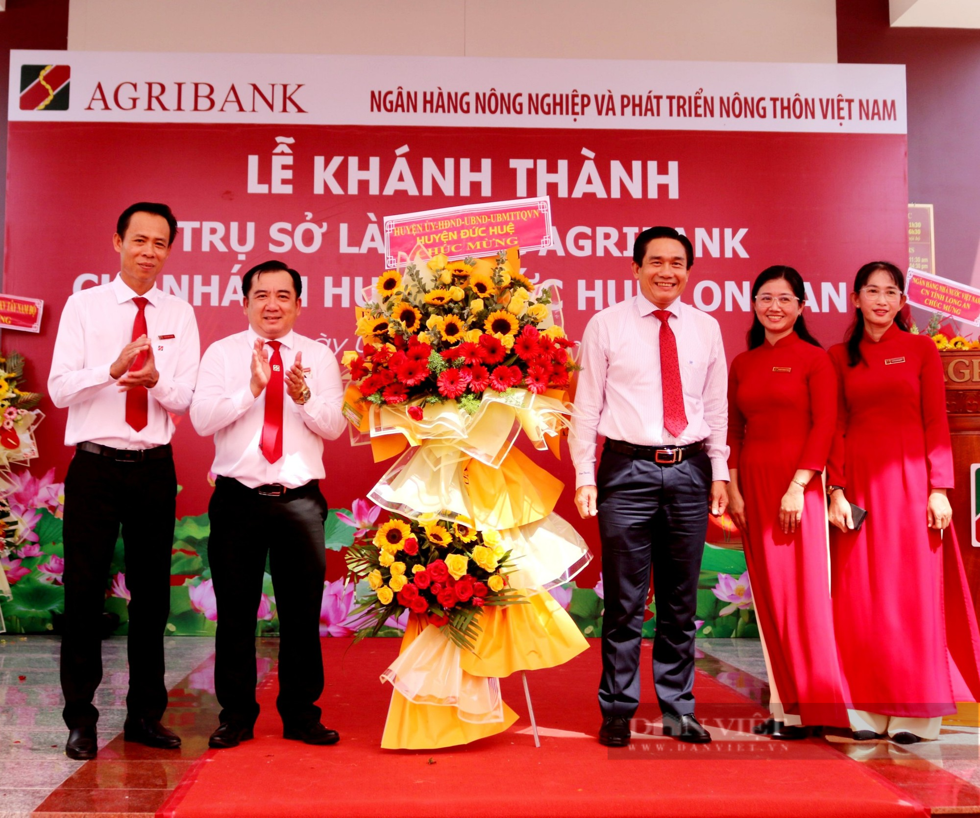 Khánh thành trụ sở làm việc Agribank Chi nhánh huyện Đức Huệ - Long An - Ảnh 6.