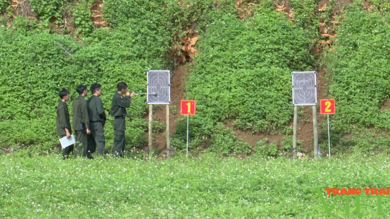 Hội thi bắn súng quân dụng lực lượng Công an Sơn La  - Ảnh 5.
