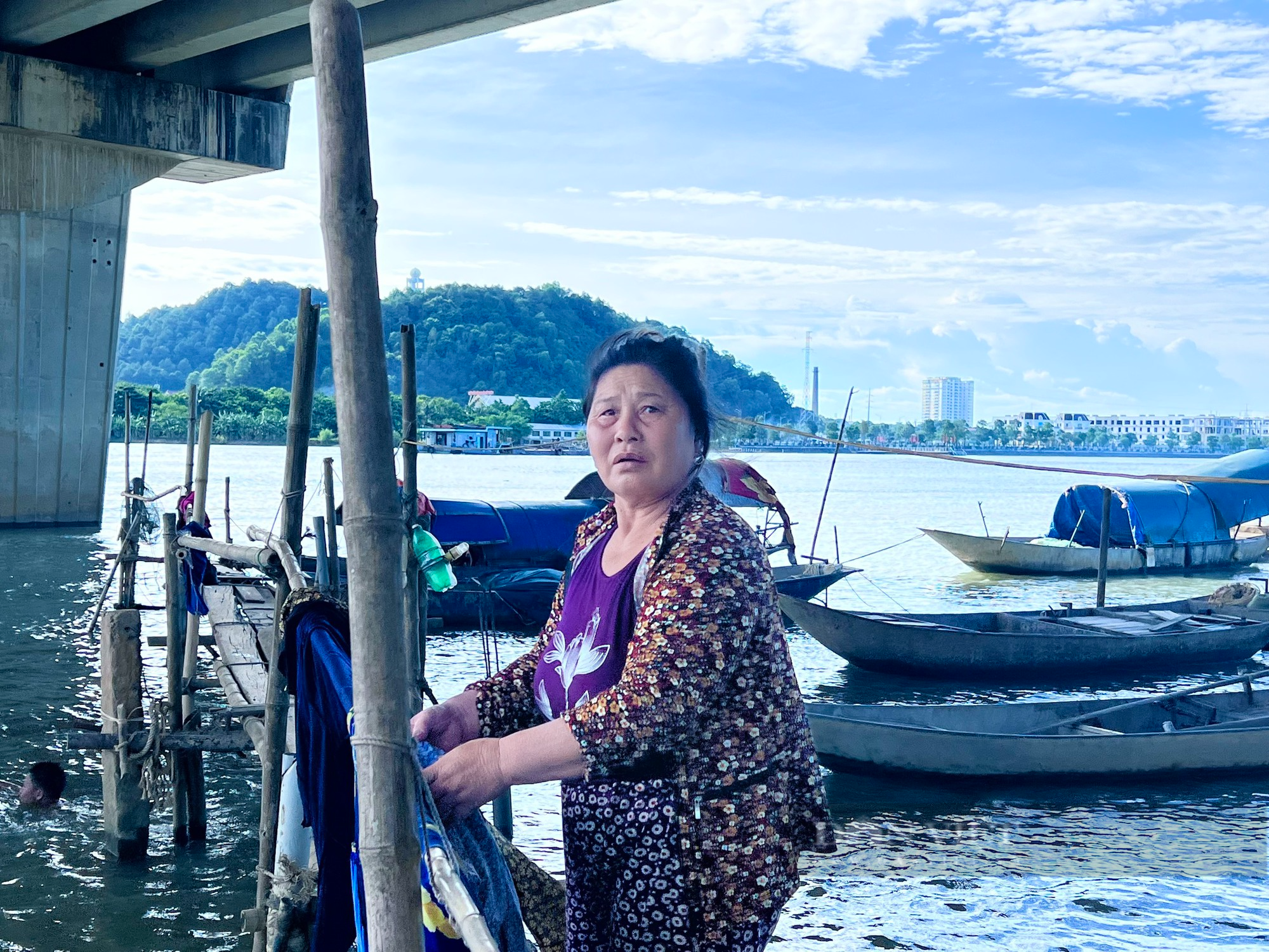 Chuyện kể về người phụ nữ 40 năm vớt xác chết trên sông Lam - Ảnh 7.