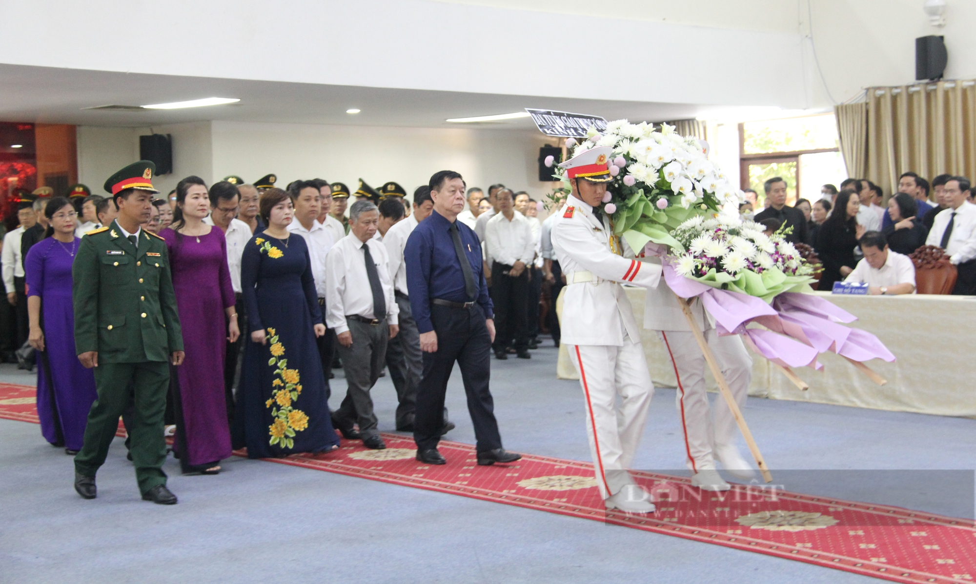 Đang diễn ra tang lễ nguyên Trưởng Ban Tổ chức T.Ư Lê Phước Thọ - Ảnh 5.