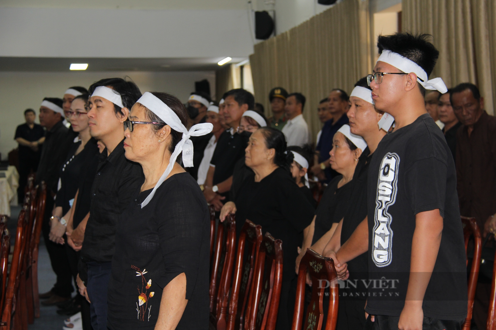Đang diễn ra tang lễ nguyên Trưởng Ban Tổ chức T.Ư Lê Phước Thọ - Ảnh 9.