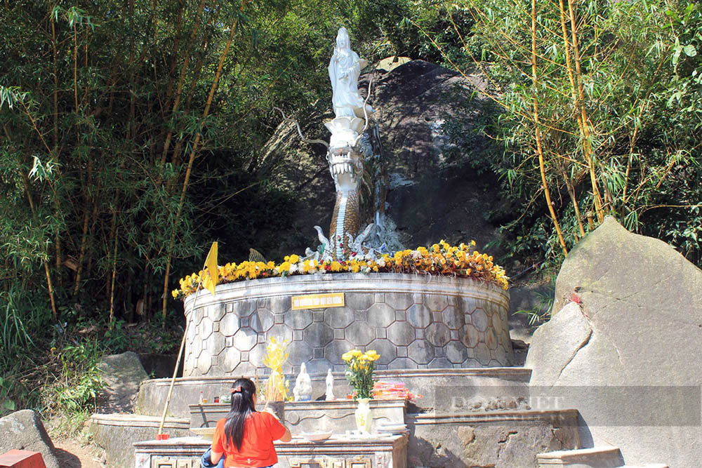 Khám phá ngôi chùa được mệnh danh “Hoan Châu đệ nhất danh lam” trên núi Hồng Lĩnh - Ảnh 5.