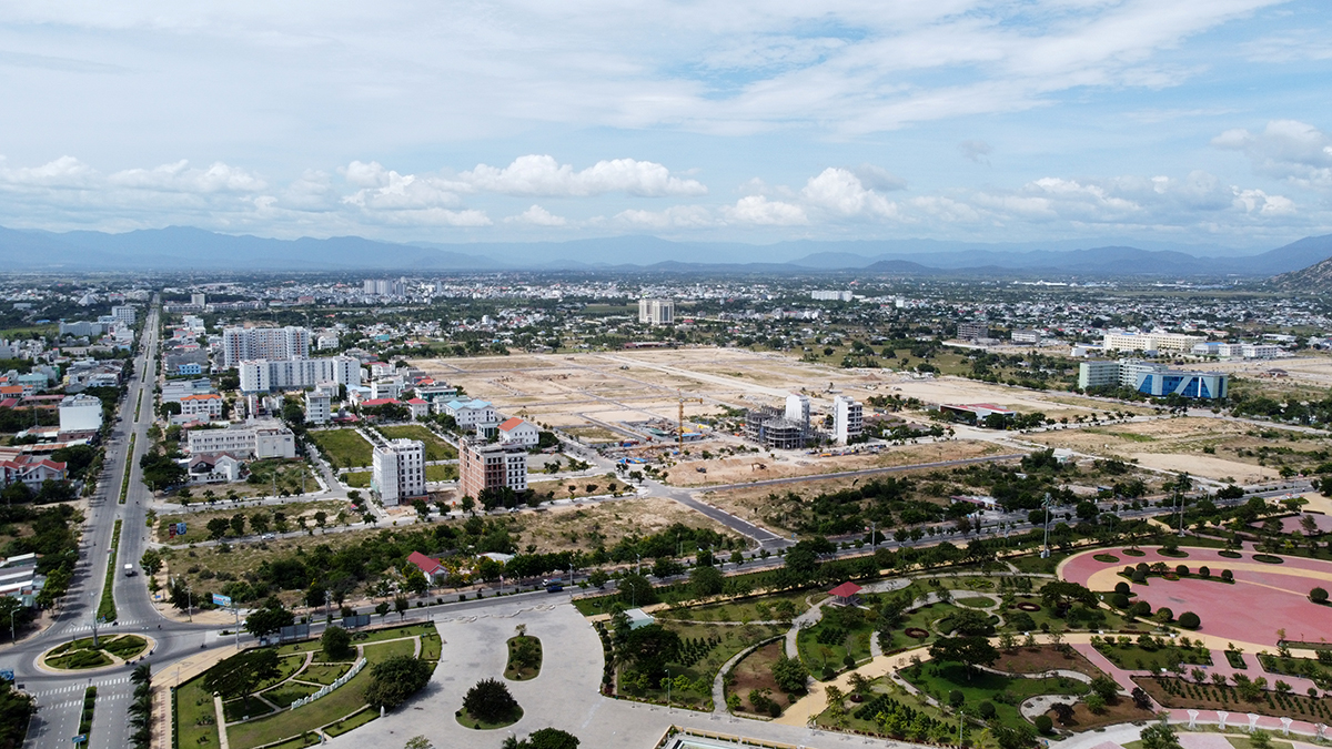 Thị trường bất động sản Ninh Thuận kỳ vọng vào quy hoạch và sân bay - Ảnh 2.