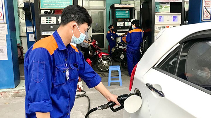 Giá dầu hôm nay 8/7: Thiết lập đỉnh tăng mới, nguyên nhân thành viên OPEC mất điện, giá xăng trong nước có bị ảnh hưởng? - Ảnh 4.