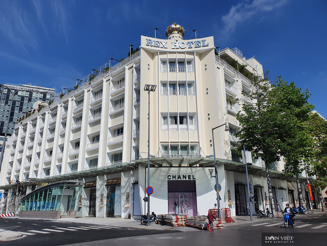 Chủ loạt khách sạn Rex, Majestic, Continental… trên đất vàng Sài Gòn thu hơn nghìn tỷ đồng mỗi tháng - Ảnh 3.