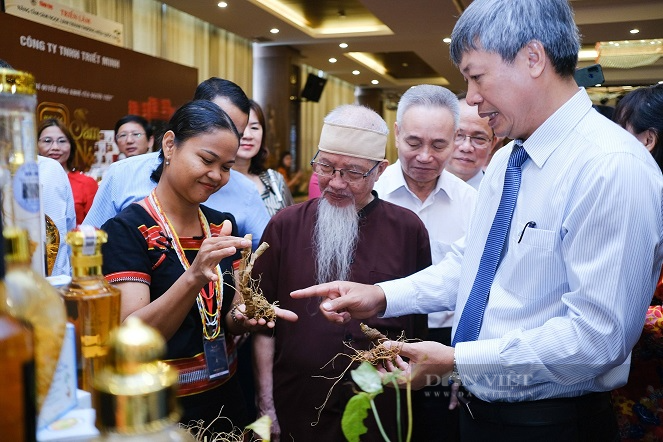 Phó Chủ tịch tỉnh Quảng Nam Hồ Quang Bửu: Hội Nông dân tỉnh là bệ đỡ giúp nông dân làm giàu, thoát nghèo - Ảnh 7.