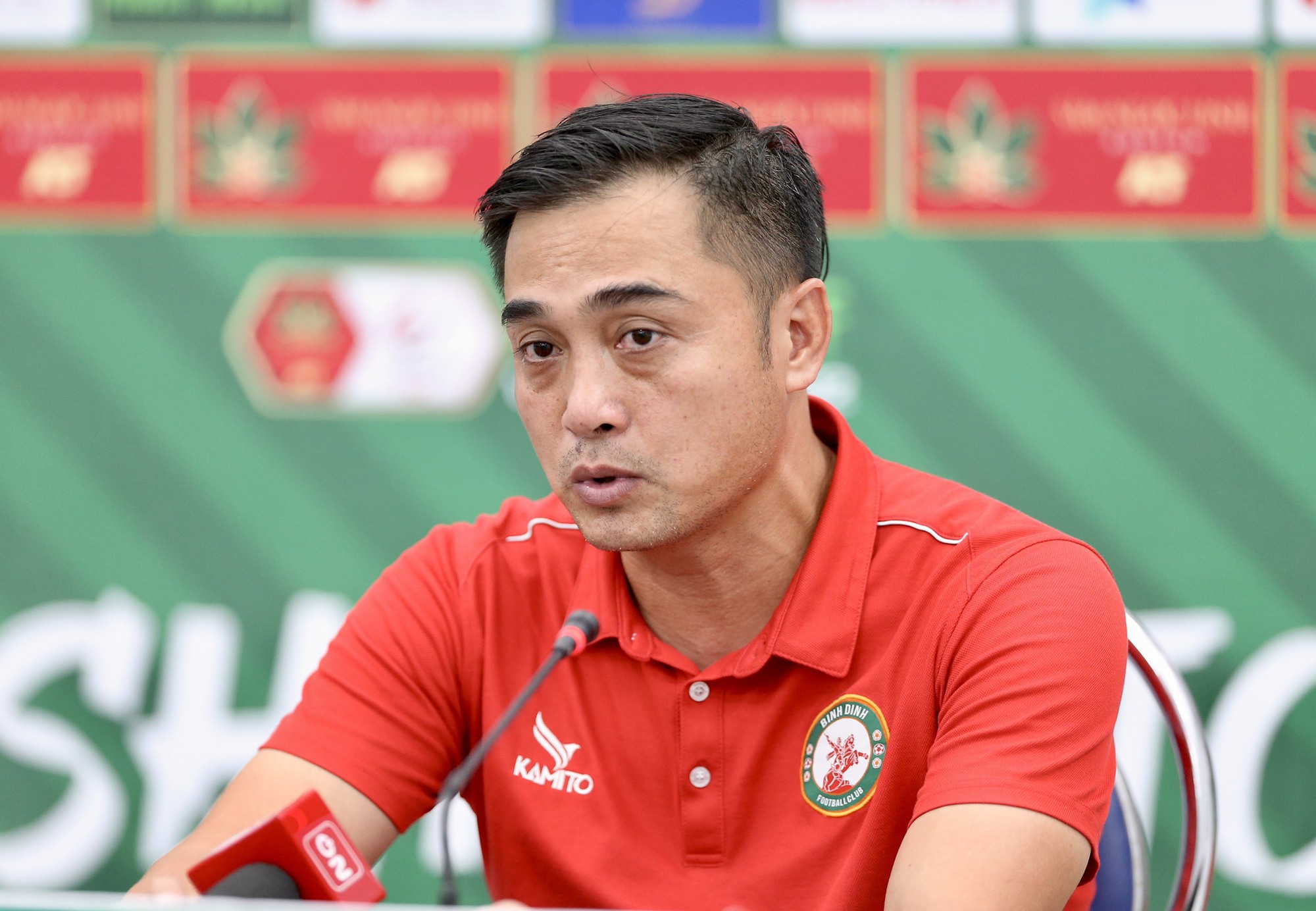 HLV Đức Thắng dành lời khen cho Đặng Văn Lâm sau trận hoà Viettel FC? - Ảnh 1.